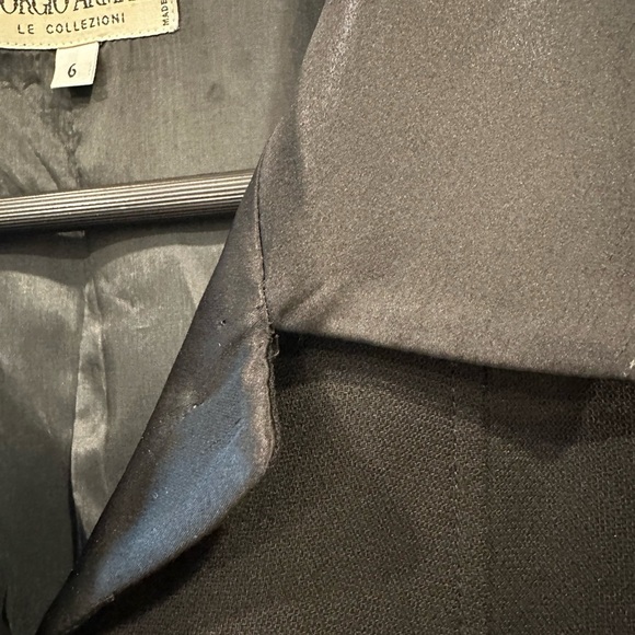 Giorgio Armani Women”s Blazer - Picture 9 of 11